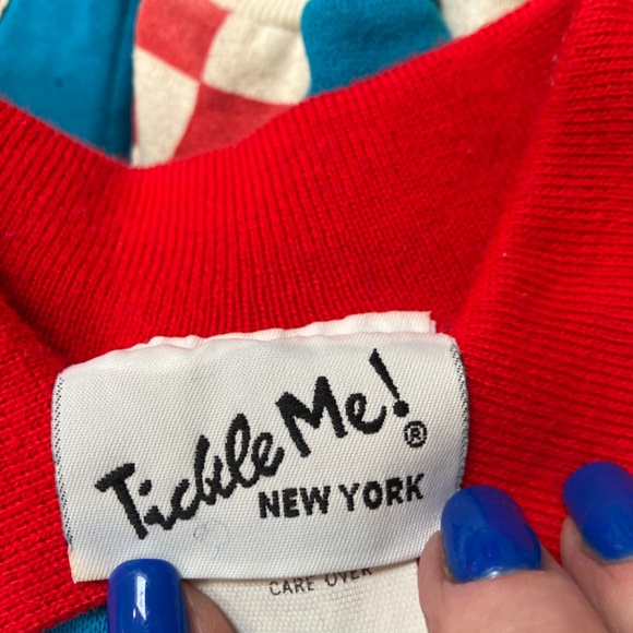 Adorable girls, pants and long sleeve shirt. - Picture 7 of 7